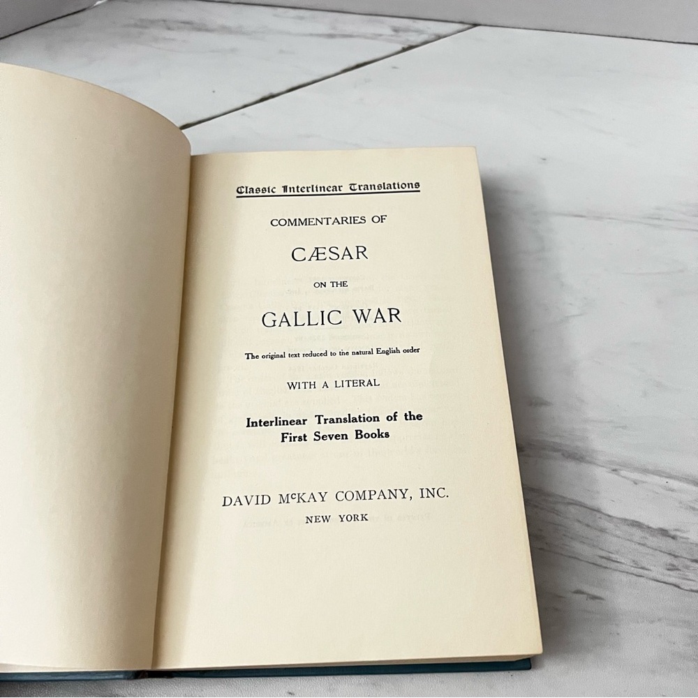 Caesar's Gallic War Interlinear Translation Mckay - Picture 12 of 16